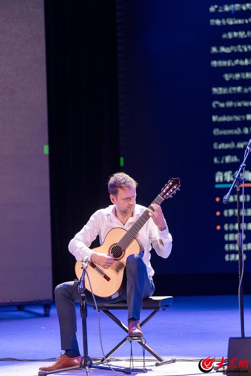 2025青島國(guó)際吉他節(jié)圓滿(mǎn)收官 四天弦音激蕩山海，千人共奏藝術(shù)華章