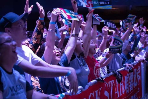 事業搭檔到人生伴侶 他與經紀人的十年愛情長跑